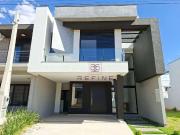 Casa / Sobrado em Condomínio para Venda em...