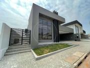 Casa / Sobrado em Condomínio para Venda em Caldas...