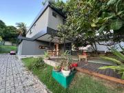 Casa / Sobrado em Condomínio para Venda em Camaçari/BA...