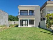 Casa / Sobrado em Condomínio para Venda em Camaçari/BA...