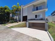 Casa / Sobrado em Condomínio para Venda em Camaçari/BA...