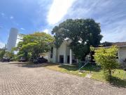 Casa / Sobrado em Condomínio para Venda em Camaçari/BA...