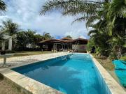 Casa / Sobrado em Condomínio para Venda em Camaçari/BA...