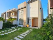 Casa / Sobrado em Condomínio para Venda em Camaçari/BA...