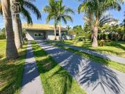 Casa / Sobrado em Condomínio para Venda em Cambé/PR...