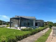 Casa / Sobrado em Condomínio para Venda em Camboriú/SC...