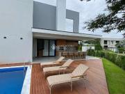 Casa / Sobrado em Condomínio para Venda em Camboriú/SC...