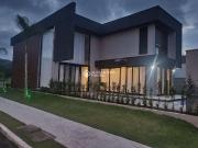 Casa / Sobrado em Condomínio para Venda em Camboriú/SC...