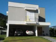 Casa / Sobrado em Condomínio para Venda em Camboriú/SC...