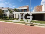 Casa / Sobrado em Condomínio para Venda em Campinas/SP...