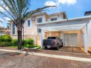 Casa / Sobrado em Condomínio para Venda em Campinas/SP...