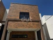 Casa / Sobrado em Condomínio para Venda em Campinas/SP...