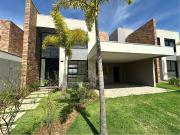 Casa / Sobrado em Condomínio para Venda em Campinas/SP...