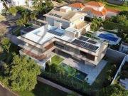 Casa / Sobrado em Condomínio para Venda em Campinas/SP...