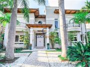Casa / Sobrado em Condomínio para Venda em Campinas/SP...