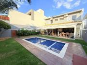 Casa / Sobrado em Condomínio para Venda em Campinas/SP...