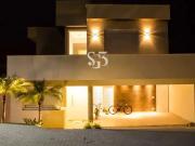 Casa / Sobrado em Condomínio para Venda em Campinas/SP...