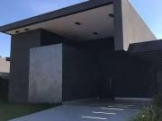 Casa / Sobrado em Condomínio para Venda em Campo...