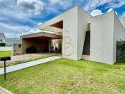 Casa / Sobrado em Condomínio para Venda em Campo...
