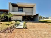 Casa / Sobrado em Condomínio para Venda em Campo...