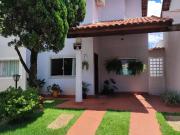 Casa / Sobrado em Condomínio para Venda em Campo...