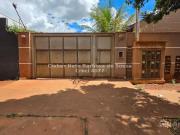 Casa / Sobrado em Condomínio para Venda em Campo...