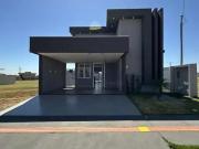 Casa / Sobrado em Condomínio para Venda em Campo...