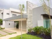 Casa / Sobrado em Condomínio para Venda em Campo...