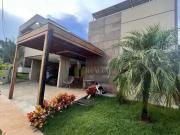 Casa / Sobrado em Condomínio para Venda em Campo...