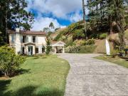 Casa / Sobrado em Condomínio para Venda em Campos do...
