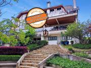 Casa / Sobrado em Condomínio para Venda em Campos do...