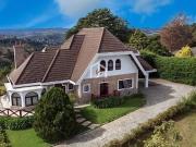 Casa / Sobrado em Condomínio para Venda em Campos do...