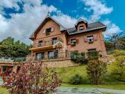 Casa / Sobrado em Condomínio para Venda em Campos do...