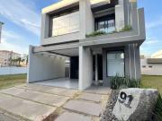 Casa / Sobrado em Condomínio para Venda em Canoas/RS...