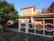 Casa / Sobrado em Condomínio para Venda em Capão da...