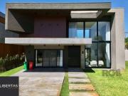 Casa / Sobrado em Condomínio para Venda em Capão da...