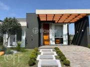 Casa / Sobrado em Condomínio para Venda em Capão da...