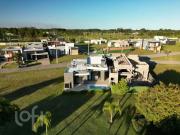Casa / Sobrado em Condomínio para Venda em Capão da...