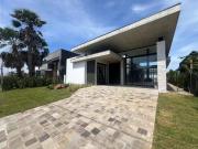 Casa / Sobrado em Condomínio para Venda em Capão da...