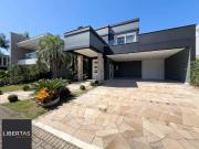 Casa / Sobrado em Condomínio para Venda em Capão da...