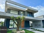 Casa / Sobrado em Condomínio para Venda em Capão da...