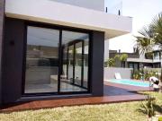 Casa / Sobrado em Condomínio para Venda em Capão da...