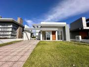 Casa / Sobrado em Condomínio para Venda em Capão da...