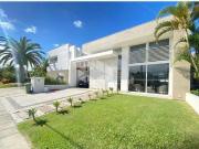 Casa / Sobrado em Condomínio para Venda em Capão da...