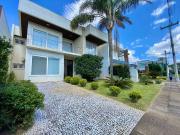 Casa / Sobrado em Condomínio para Venda em Capão da...