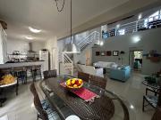 Casa / Sobrado em Condomínio para Venda em...