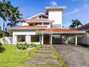 Casa / Sobrado em Condomínio para Venda em...