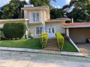 Casa / Sobrado em Condomínio para Venda em...