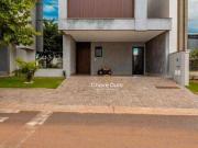 Casa / Sobrado em Condomínio para Venda em Cascavel/PR...