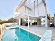 Casa / Sobrado em Condomínio para Venda em Contagem/MG...